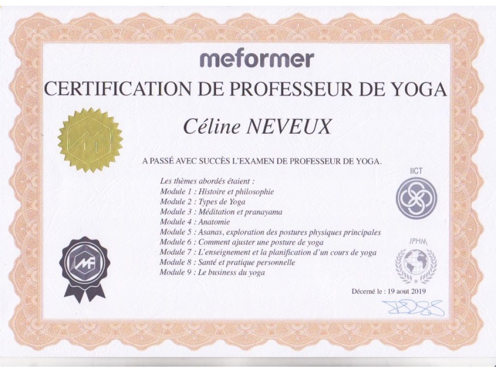 Formation chez : Meformer, pour : Certification de Professeur de Yoga en 2019